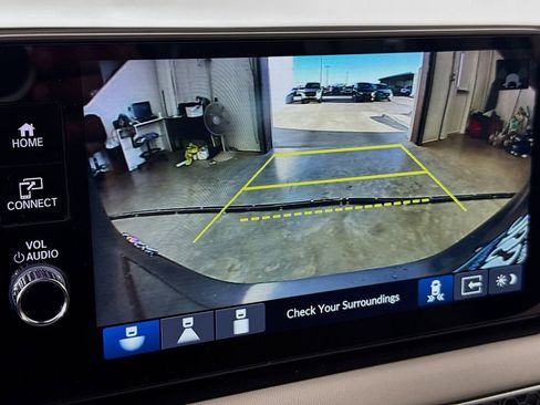 New 2026 Honda HR-V EX-L image 16