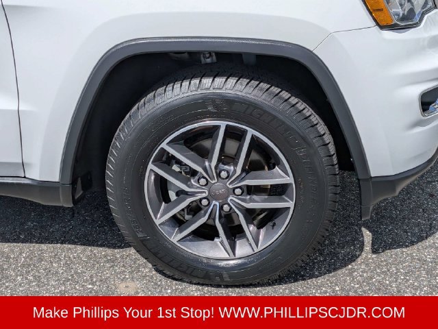 Used 2019 Jeep Grand Cherokee Limited RWD image 10