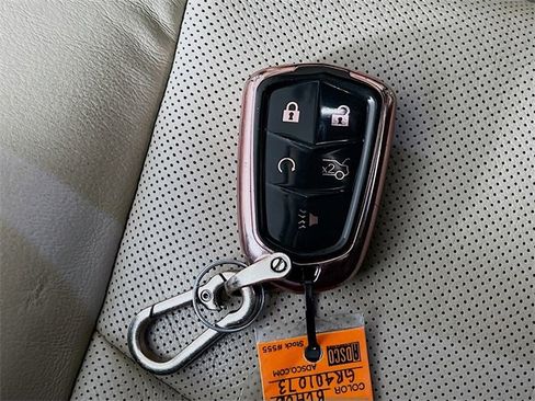 Used 2016 Cadillac Escalade Premium image 34