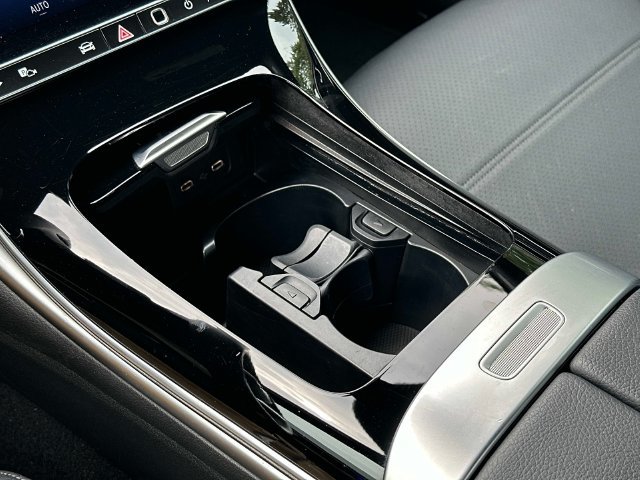 Certified 2025 Mercedes-Benz C 300 4MATIC Sedan image 30