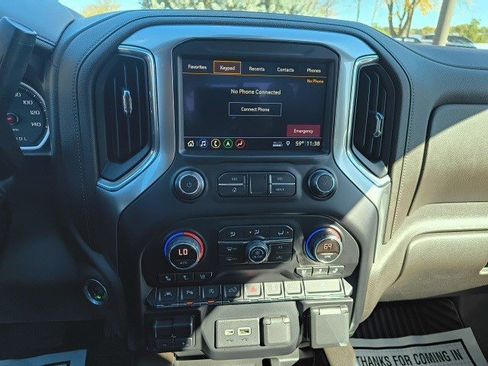 Used 2019 Chevrolet Silverado 1500 LTZ w/ LTZ Premium Package image 26