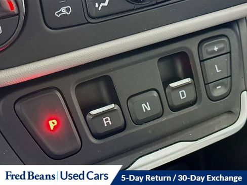 Used 2020 GMC Terrain SLE w/ Driver Convenience Package image 18