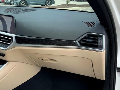 Used 2021 BMW 330i 330i w/ Convenience Package image 18