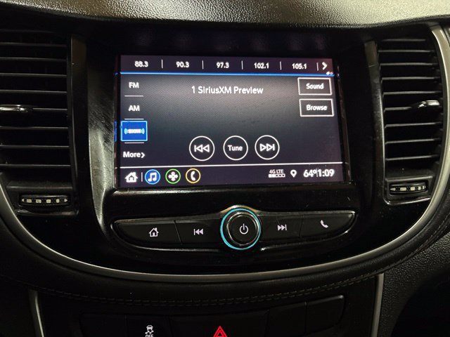 Used 2021 Chevrolet Trax LT w/ Midnight Edition FWD image 31