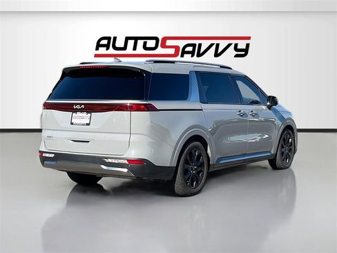 Used 2024 Kia Carnival SX image 7