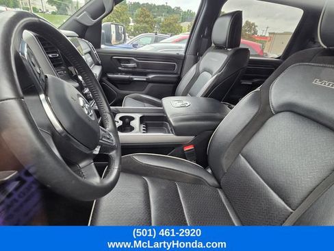 Used 2024 RAM 1500 Laramie AWD/4WD image 7