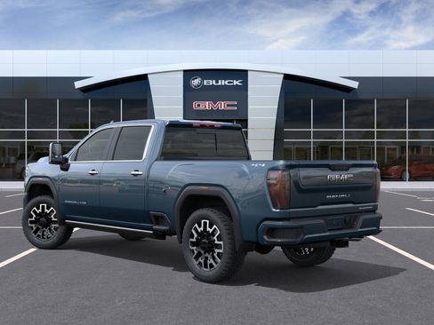 New 2026 GMC Sierra 2500 Denali Ultimate w/ LPO, Black Badging Package image 3