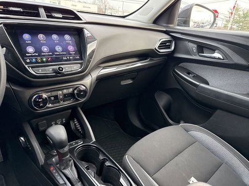 Used 2023 Chevrolet TrailBlazer LT w/ Convenience Package image 42
