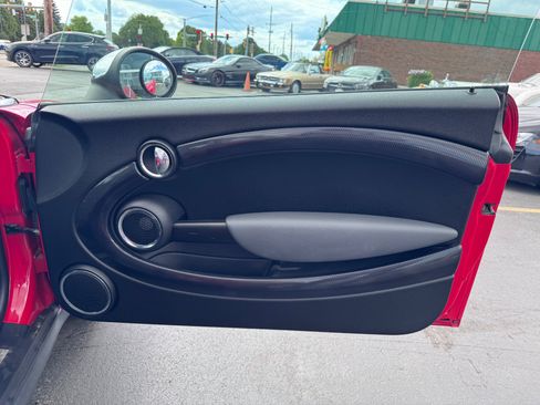 Used 2011 MINI Cooper S FWD image 25