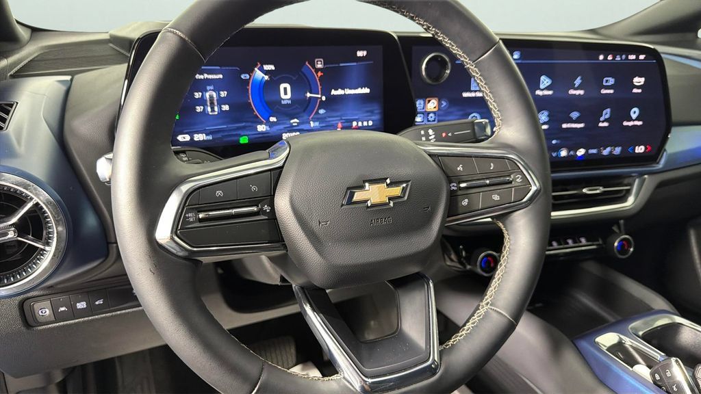 Certified 2025 Chevrolet Equinox EV LT w/ Convenience Package II FWD image 24