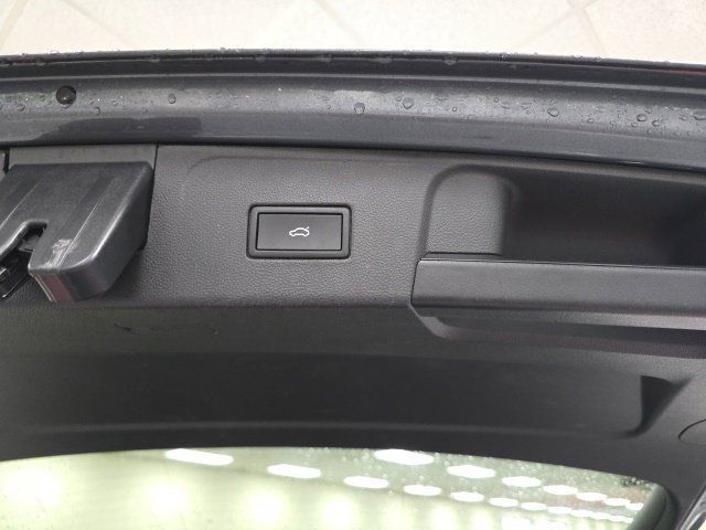 Used 2023 Volkswagen Atlas SE AWD/4WD image 10