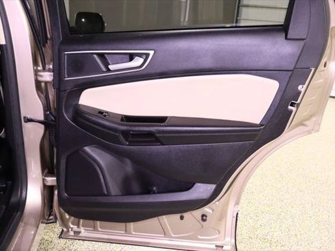 Used 2020 Ford Edge SEL w/ Convenience Package FWD image 37