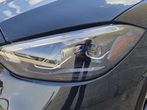 Used 2025 Mercedes-Benz C 300 Sedan image 10