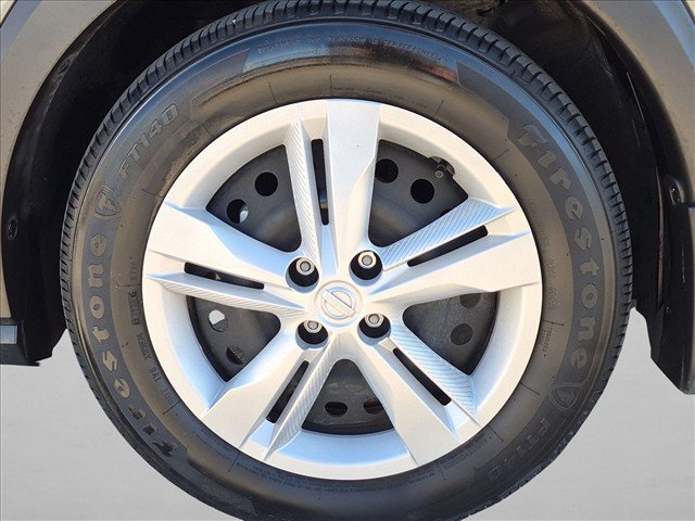 Used 2024 Nissan Kicks S FWD image 23