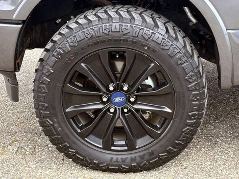 Used 2020 Ford F150 XLT w/ Equipment Group 302A Luxury AWD/4WD image 10