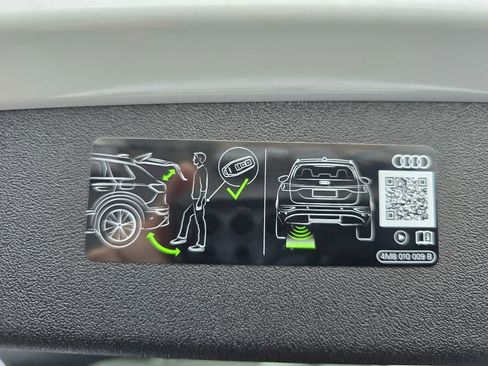 New 2025 Audi Q5 Premium Plus image 18