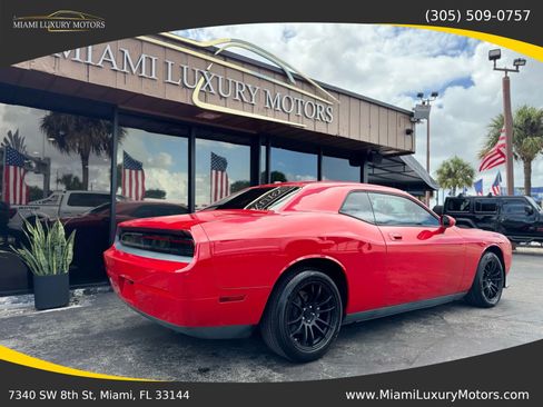 Used 2009 Dodge Challenger SE RWD image 11
