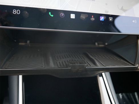 Used 2021 Tesla Model Y Long Range image 23