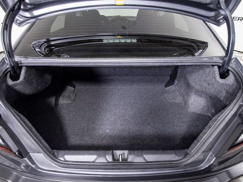 Used 2022 Subaru WRX AWD/4WD image 8