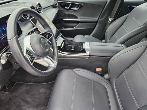 Used 2025 Mercedes-Benz C 300 Sedan image 14