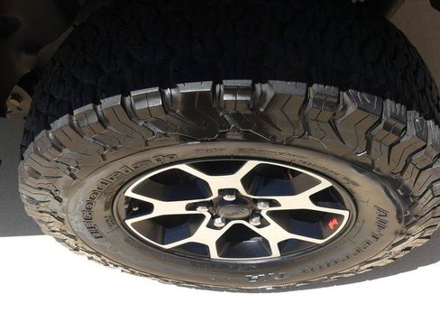 Used 2020 Jeep Wrangler Unlimited Rubicon AWD/4WD image 34