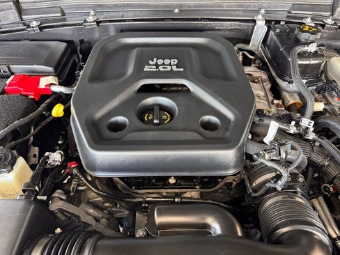 Used 2018 Jeep Wrangler Rubicon image 42