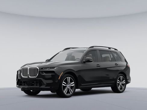 Used 2023 BMW X7 xDrive40i w/ M Sport Package image 1