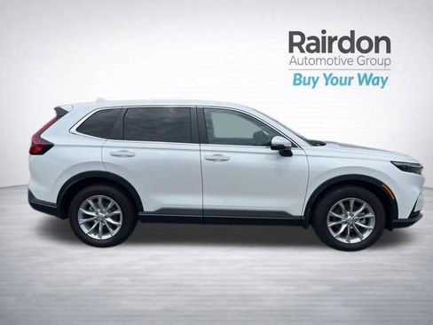 Used 2025 Honda CR-V EX-L image 8