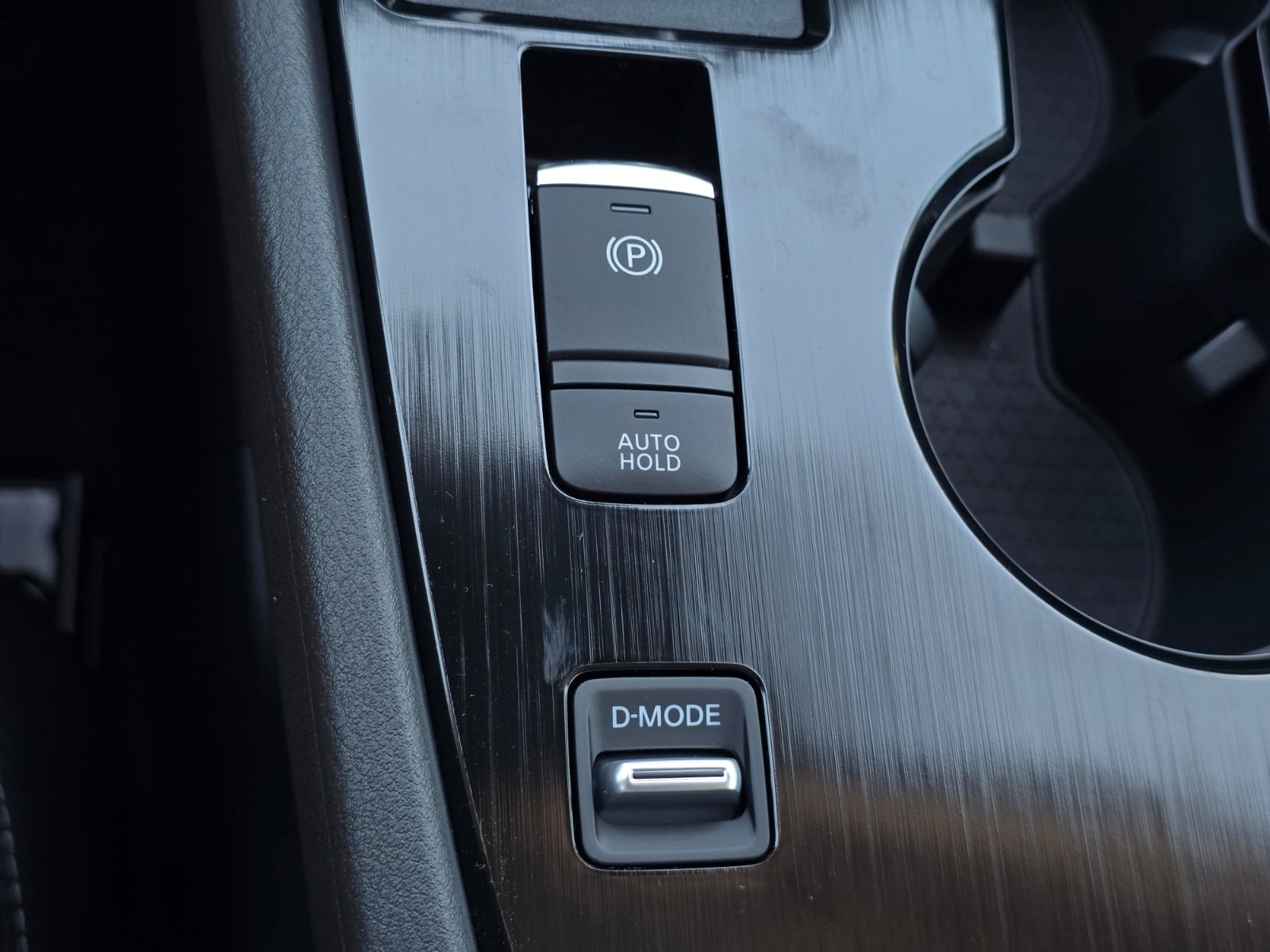 New 2027 Nissan Rogue SV w/ Cold Weather Package FWD image 20