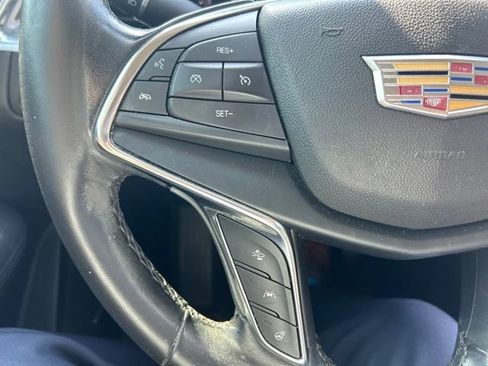 Used 2019 Cadillac XT5 Luxury FWD image 13