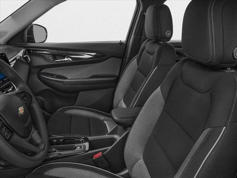 New 2026 Chevrolet TrailBlazer LT FWD image 6
