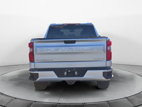 Used 2020 Chevrolet Silverado 1500 Custom image 4