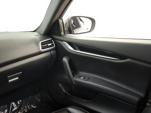 Used 2023 Maserati Ghibli Modena RWD image 23