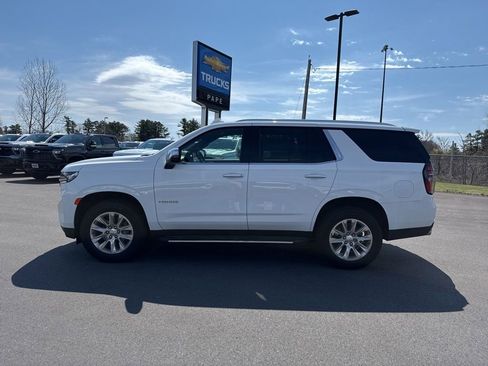 Used 2024 Chevrolet Tahoe Premier AWD/4WD image 10