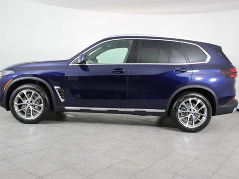 New 2026 BMW X5 sDrive40i w/ Parking Assistance Package image 2