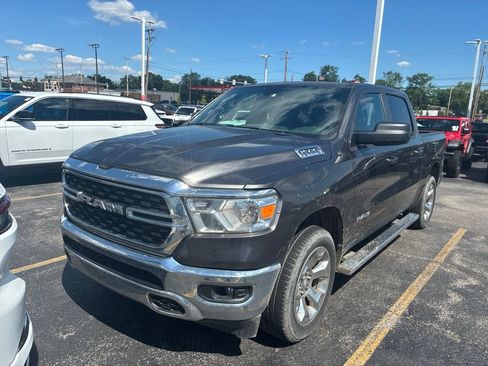 Used 2022 RAM 1500 Big Horn AWD/4WD image 2