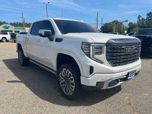 Used 2022 GMC Sierra 1500 Denali Ultimate AWD/4WD image 1