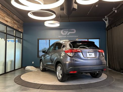 Used 2019 Honda HR-V EX image 5