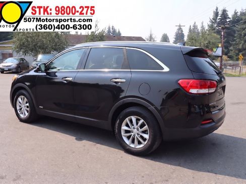 Used 2016 Kia Sorento AWD w/ LX Convenience Package image 7