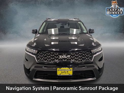 Used 2023 Kia Sorento S w/ Panoramic Sunroof Package AWD/4WD image 2