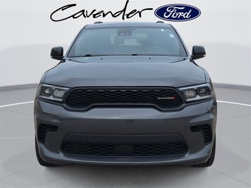Used 2024 Dodge Durango GT image 2