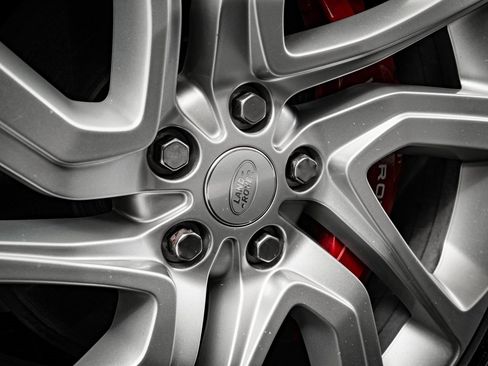 Used 2018 Land Rover Range Rover Sport Supercharged image 8