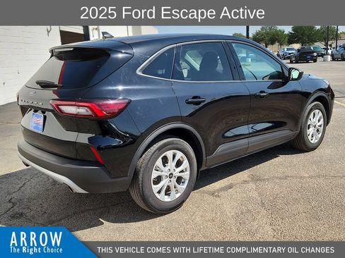 Used 2025 Ford Escape Active FWD image 13
