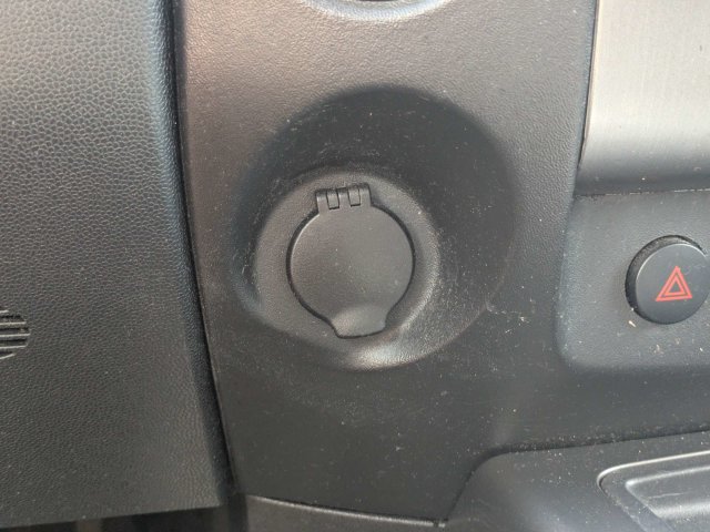 Used 2008 Nissan Titan SE RWD image 23