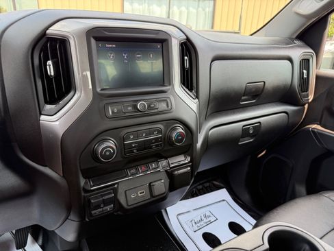 Used 2021 Chevrolet Silverado 2500 W/T w/ WT Fleet Convenience Package AWD/4WD image 11