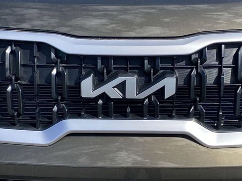 New 2025 Kia Telluride EX w/ EX Captain's Chair Package image 29