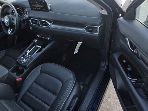 New 2025 MAZDA CX-5 AWD 2.5 S w/ Preferred Package image 5