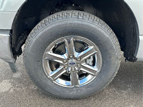 Used 2025 Ford F150 XLT w/ Equipment Group 302A MID image 27