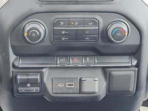 Used 2023 Chevrolet Silverado 2500 Custom w/ Custom Convenience Package image 20