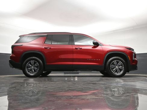 Certified 2026 Chevrolet Traverse LT w/ Driver Confidence Package AWD/4WD image 29